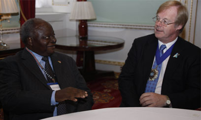 Kibaki woos UK investors to Kenya