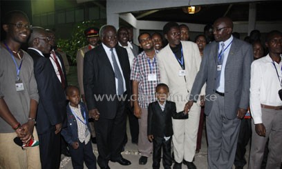 Kibaki roots for bigger Kenya, Malawi trade