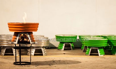 Stove to cut wood fuel by two-thirds