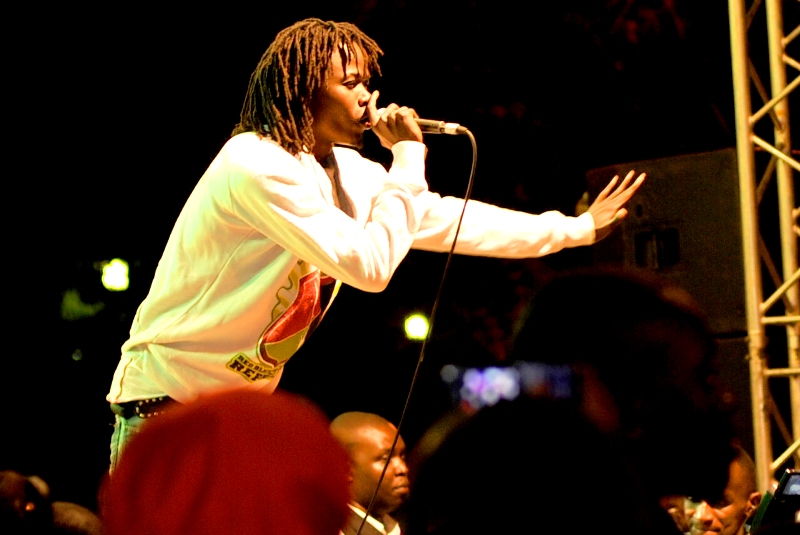 Juliani launches 'Pulpit Kwa Street' Aug 21, 2011 (photographed by Susan Wong)