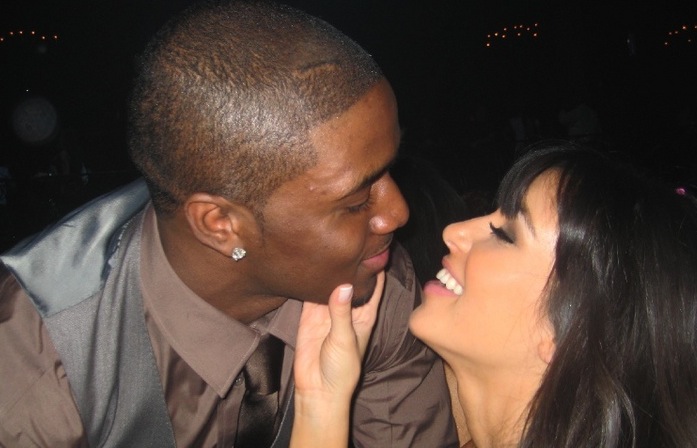 new-years-eve-kiss