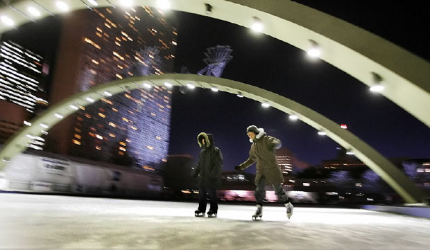 skating toronto