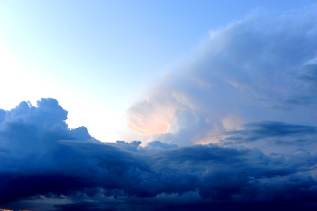 Maasai Mara skies photographed by Susan Wong 2012 - 4 Maasai Mara skies photographed by Susan Wong 2012 - 4