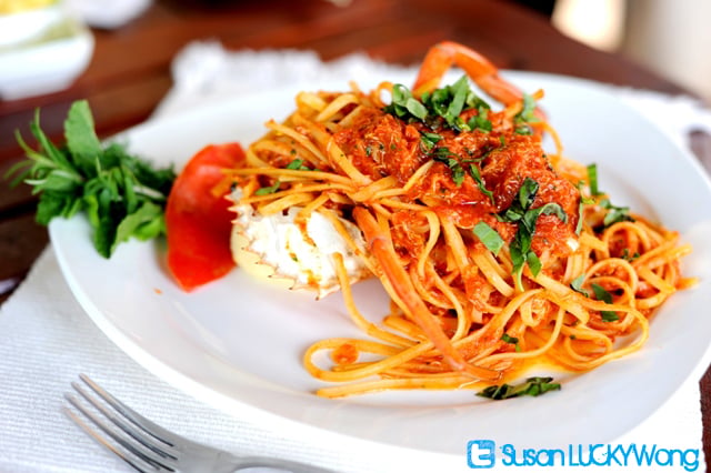 Mediterraneo Gigiri restaurant in Nairobi photographed by Susan Wong 2012 - Lamu crab pasta