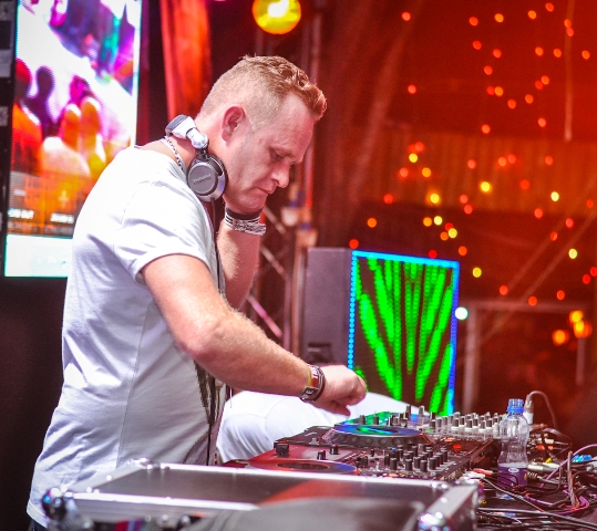 DJ Shaun 'Banger' Scott (U.K.) 4