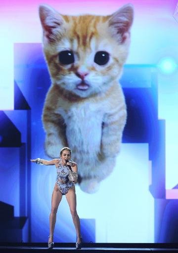 miley cyrus ama