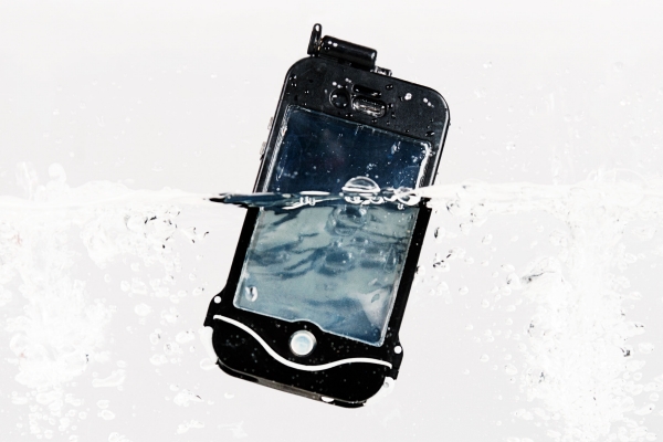 underwater-iphone-case-a555_600.0000001338932561