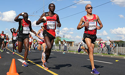 Alonso escapes unhurt in Malindi crash