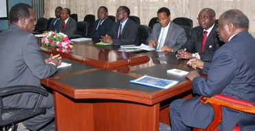 Kibaki hails ADB support for Kenya