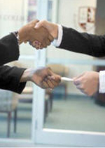 Deutsche Bank set to seal Postbank deal