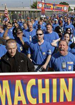 Boeing machinists end strike