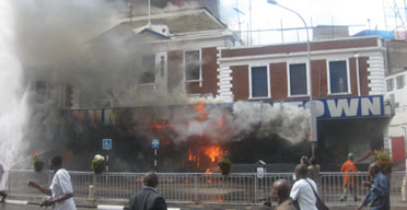 Nakumatt Downtown on fire