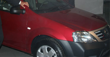 New Nissan combines work and play