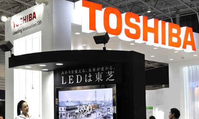 Toshiba returns to black for December quarter