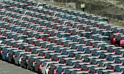 Indian car makers report jump in sales