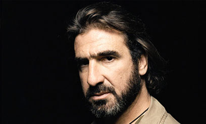 Cantona tips United over Barca
