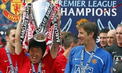 United clinch landmark 18th English title