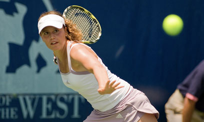Wimbledon braced for sound and fury
