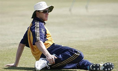 Lee out of first Ashes Test