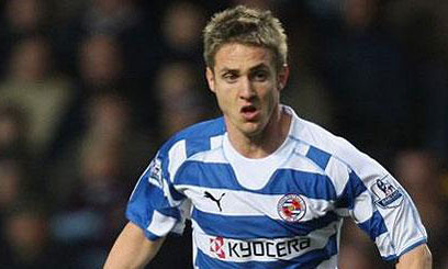 Wolves sign Doyle