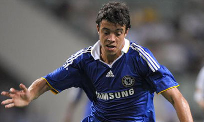 Chelsea loan out Di Santo
