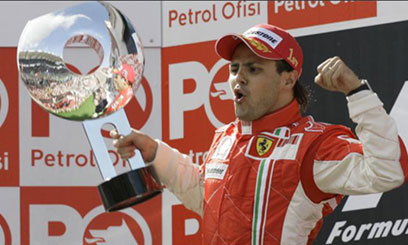 Massa leaves hospital, flies home