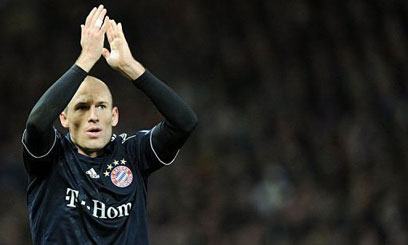 Robben breaks United hearts