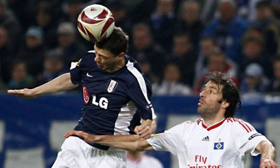 Fulham hold Hamburg