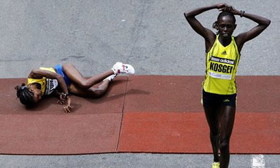 Kosgei to defend title