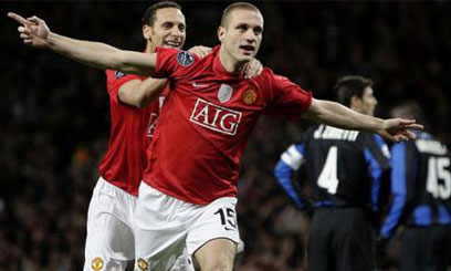 Vidic staying at Old Trafford