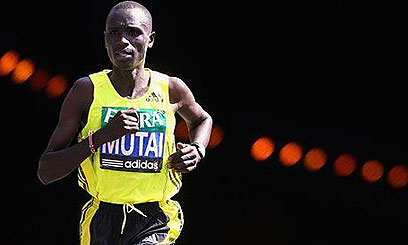 Mutai prophesies a 2:00 marathon