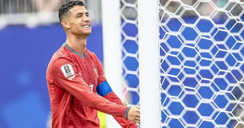 How Do You Solve A Problem Like Ronaldo?