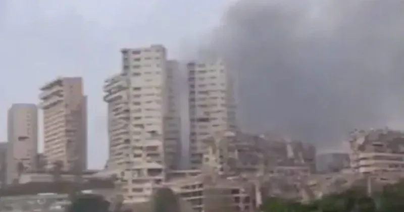 Venezuela Earthquakes Kill 32, Injure Hundreds as Buildings Collapse Across Caracas