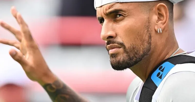 Kyrgios swears at umpire on Wimbledon return