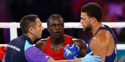 Boxer Abdul – grandson of dictator – disqualified for headbutt