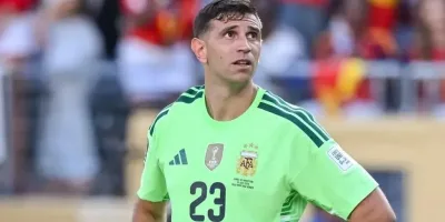 GoalKeeper Martinez May ‘Step Aside’ From Argentina