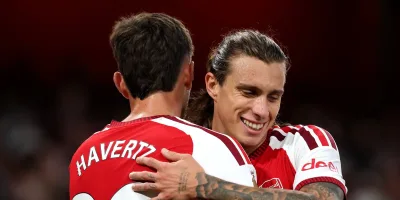 Tzolis stars as Arsenal thrash Coventry in Premier League opener