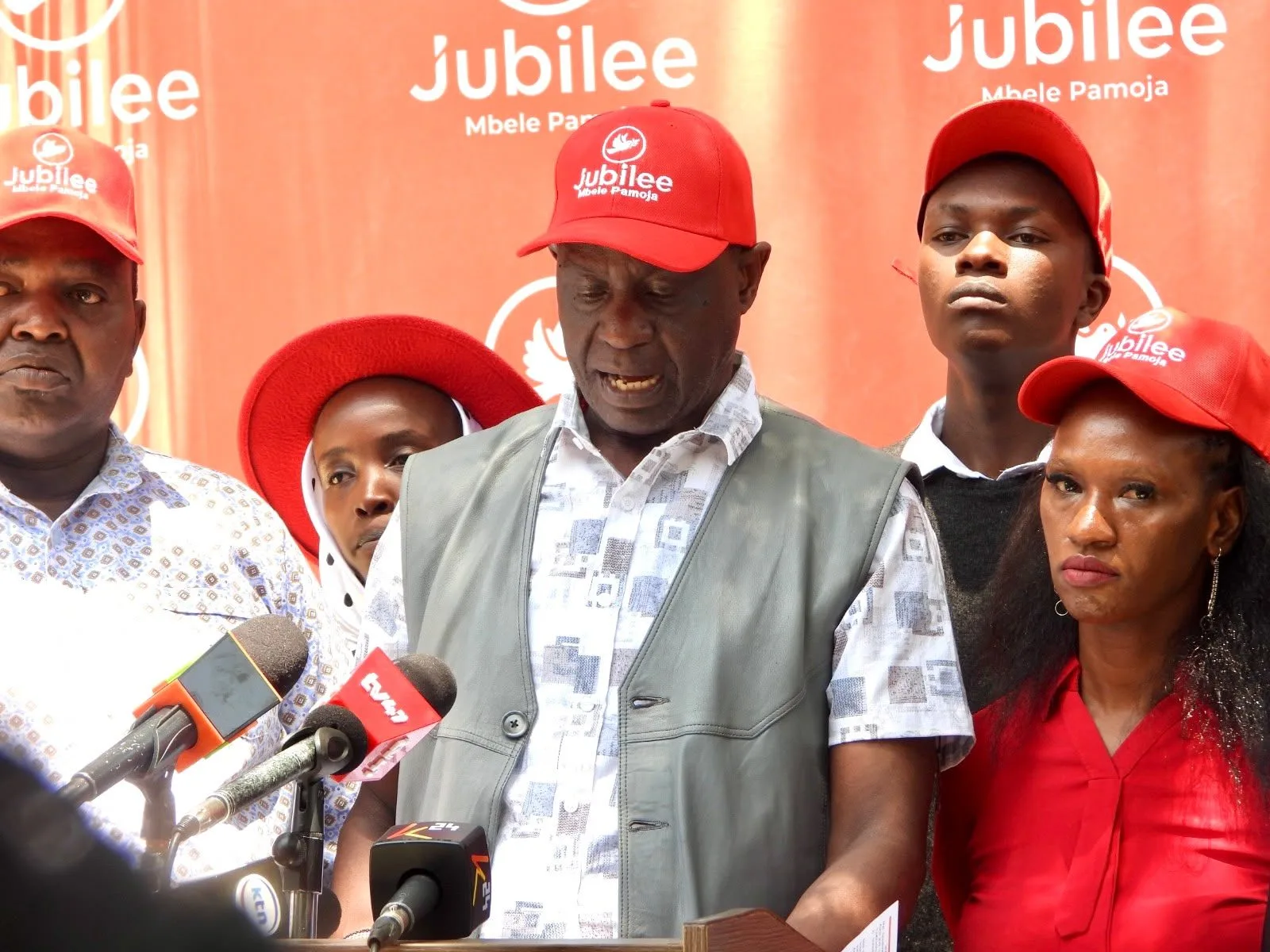 Jubilee dismisses Nairobi officials’ defection to Gachagua’s DCP, cites misconduct and solicitation