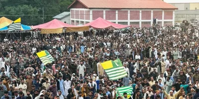 Why have so many people died in the run-up to an election in Pakistan-administered Kashmir?
