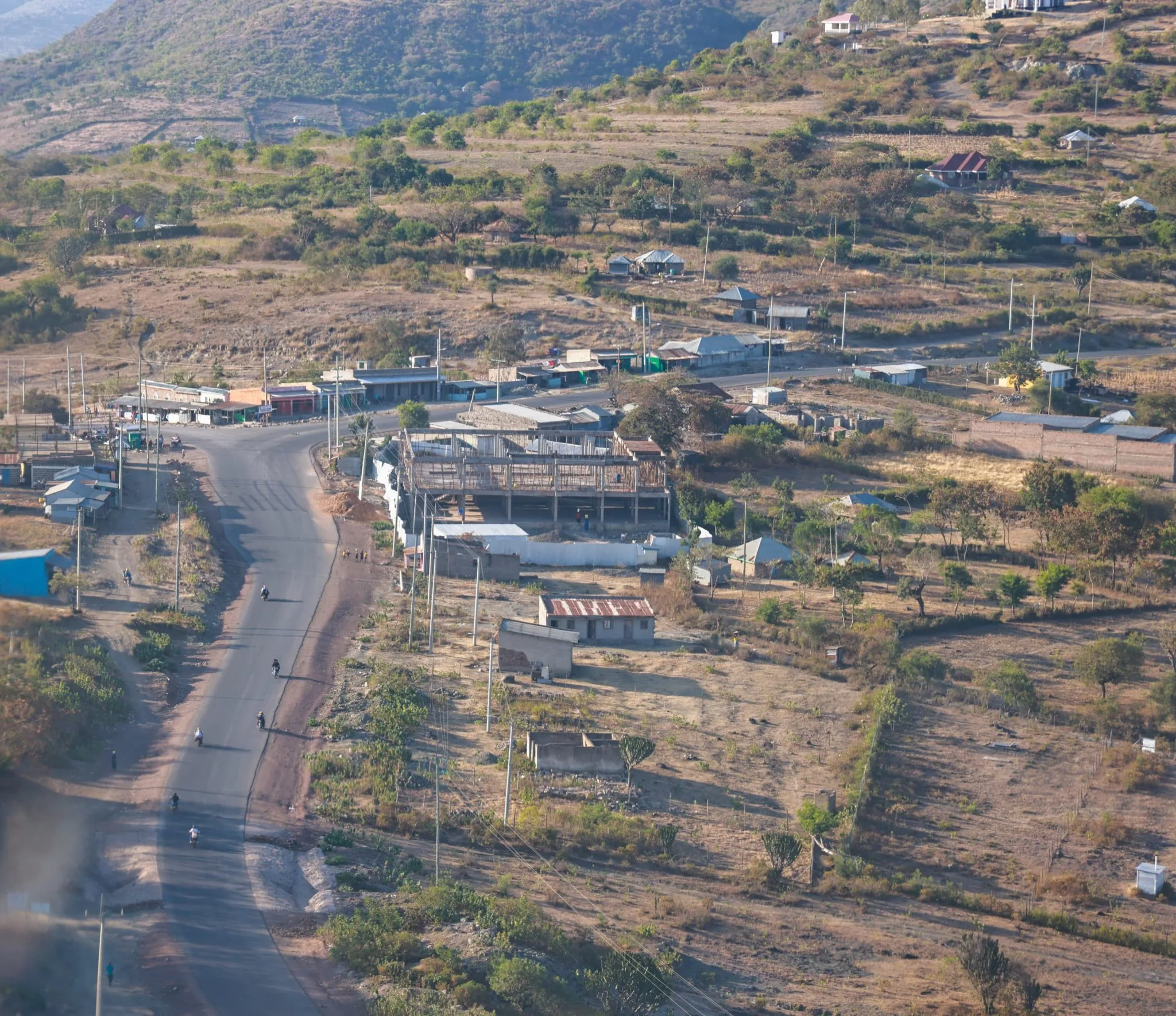 Mbadi says ‘Yemen’ road in Homa Bay now being tarmacked