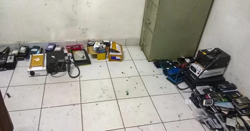 Police raid alleged phone-hacking syndicate in Kisumu, arrest two