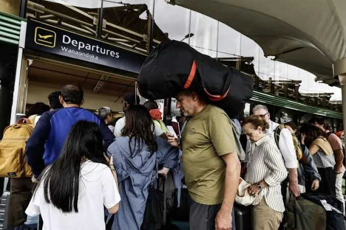 Aviation workers call off strike after deal on pay, union dues
