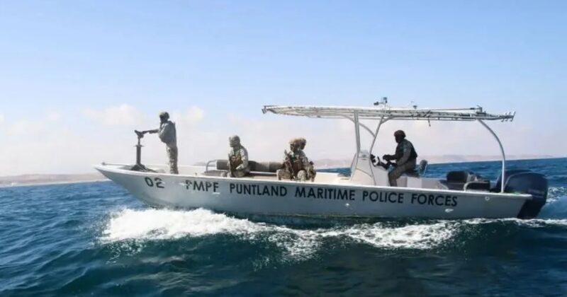 Somali pirates killed oil tanker crew before rescue, official tells BBC