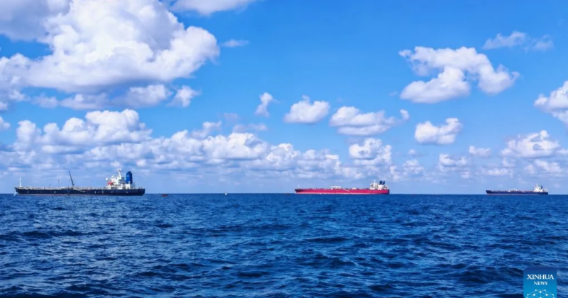 Syria begins transit of gasoline to Iraq via Banias oil terminal