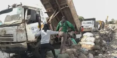 Nairobi deploys 4,500 workers to clear drains and waste ahead El Niño rains