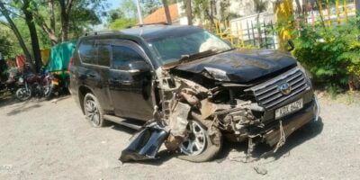 Prado rams into electric pole after high-speed police chase in Kisumu