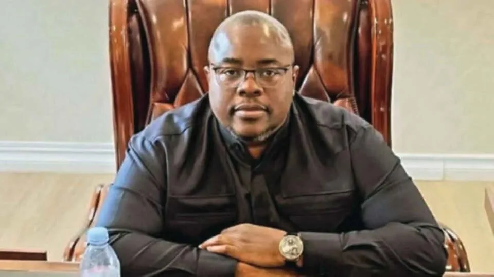 Why Zimbabwe tycoon ‘Sir Wicknell’ was loved and hated in Africa