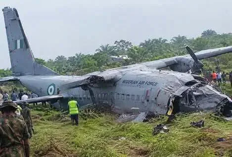 Nigeria mourns as 32 killed in military plane crash