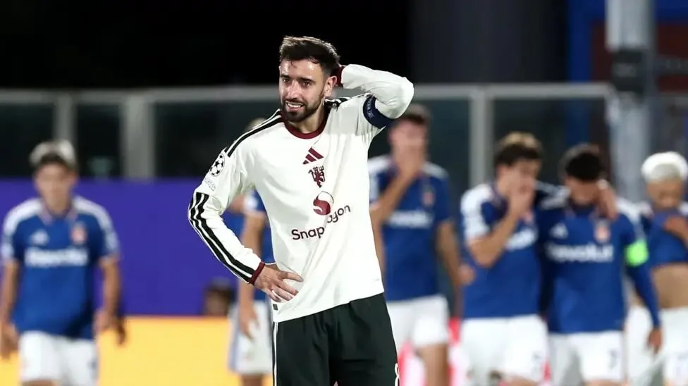 “Como sava” Man United? Fàbregas side pile more pressure on Carrick after thrashing in Italy