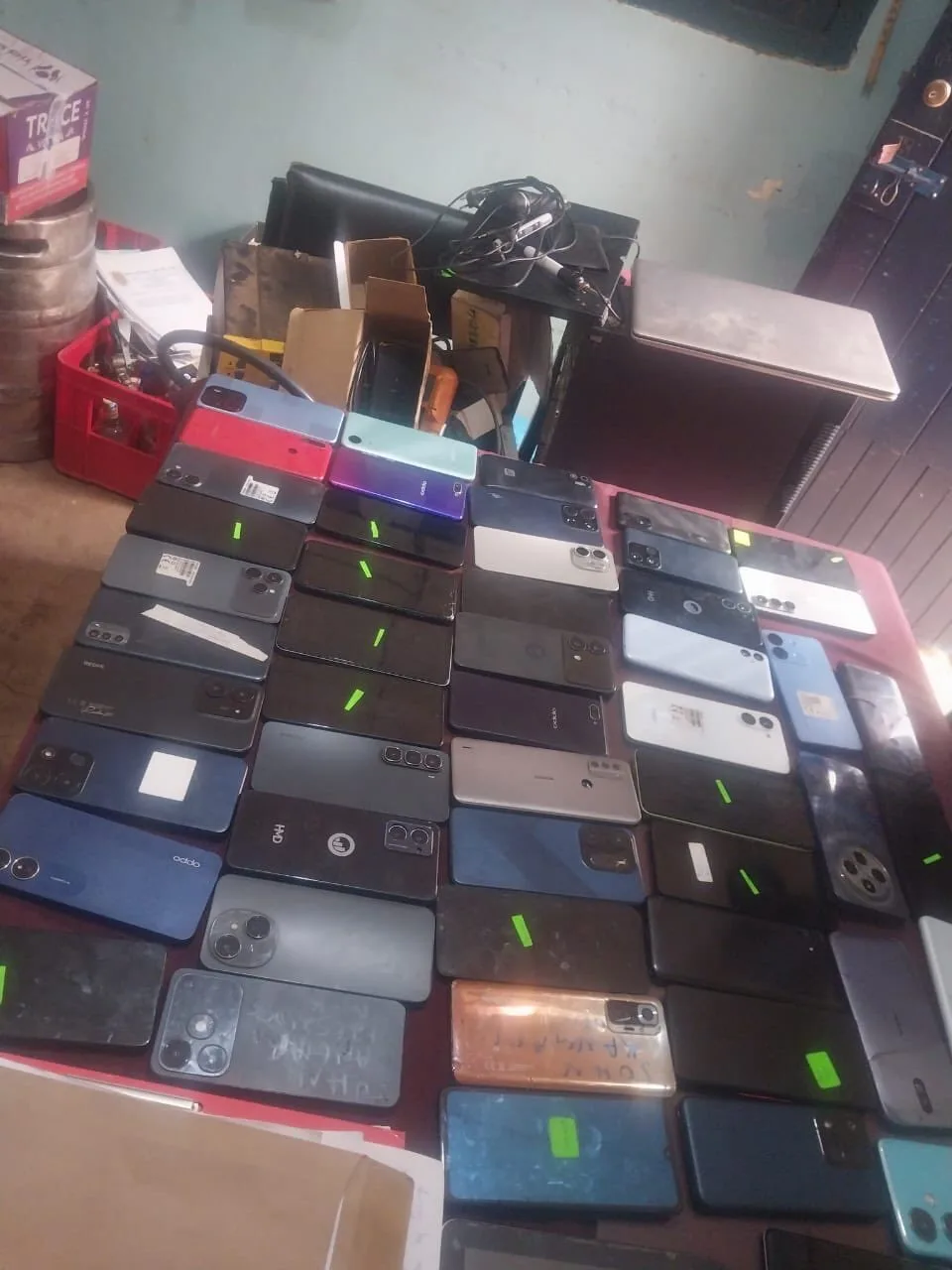 Five arrested as DCI recovers 57 phones in Nairobi, Thika crackdown